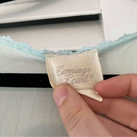 Vintage Carriage Court size Small Light Blue Teal Dressing Gown Night Gown - Picture 5 of 9